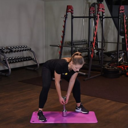 Martwy ciąg sumo z hantlą Martwy ciąg sumo z hantlą