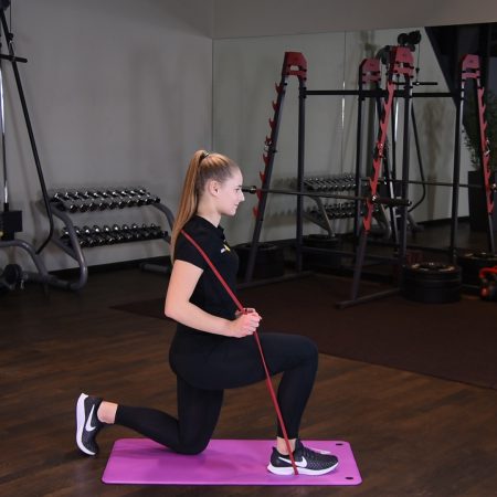 Przysiad dzielony z gumą power band Przysiad dzielony z gumą power band