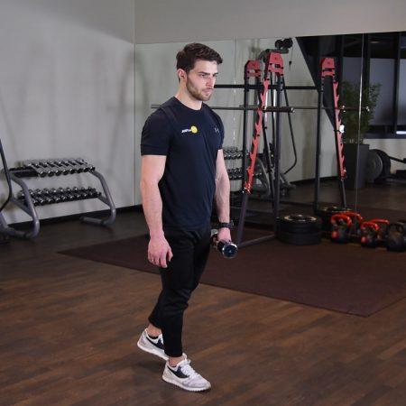 Martwy ciąg jednonóż z hantlą Martwy ciąg jednonóż z hantlą