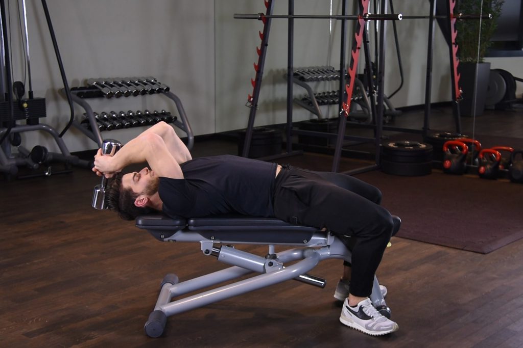 Skullcrusher – francuskie uginanie hantla leżąc na płasko Skullcrusher – francuskie uginanie hantla leżąc na płasko