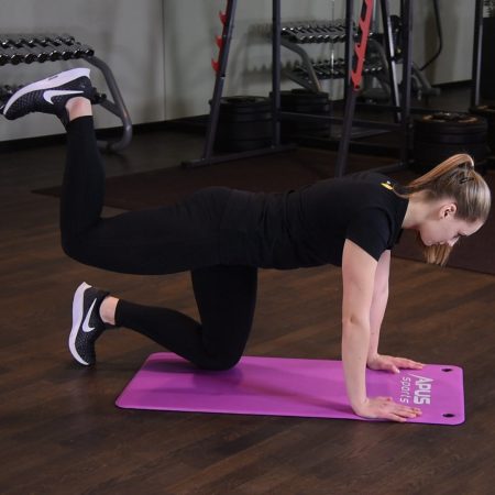 Unoszenie zgiętej nogi w klęku podpartym (kickback) Unoszenie zgiętej nogi w klęku podpartym - kickback