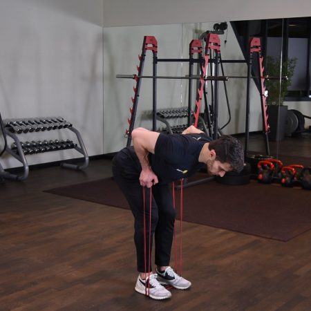 Wiosłowanie gumą power band w opadzie tułowia Wiosłowanie gumą power band w opadzie tułowia