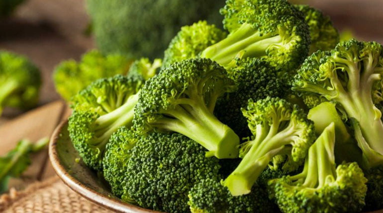 co brokuły zawierają