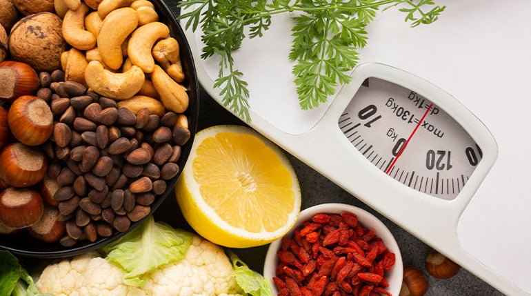 waga i zdrowe produkty na odchudzanie