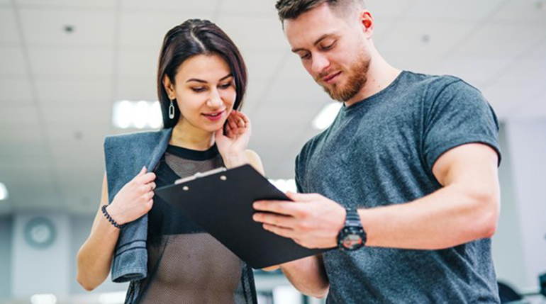 układanie planu treningowego z trenerem personalnym