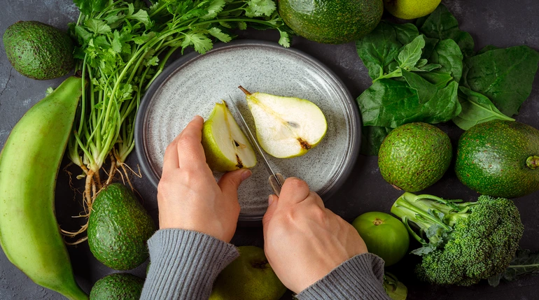 warzywa i owoce zielone, w których występuje kwas foliowy