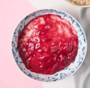 Budyń waniliowy z sosem malinowym