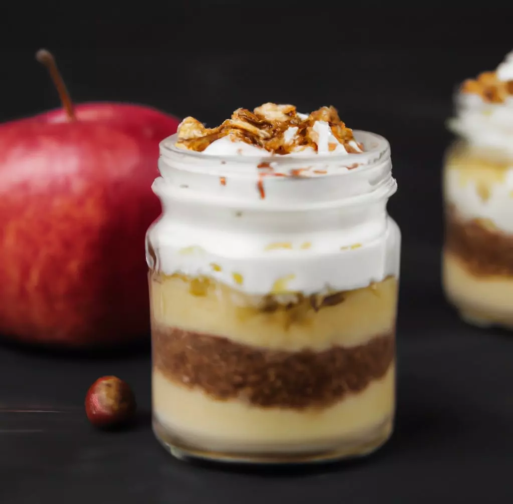 Deser jabłkowy z kruszonką