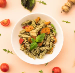Makaron fusilli z indykiem w orzechowo-bazyliowym pesto