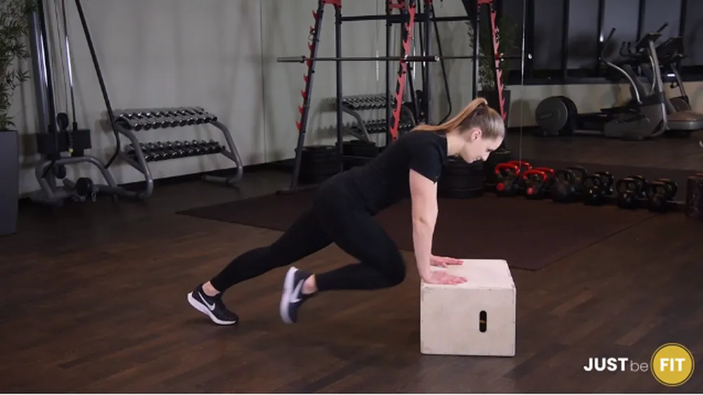 Mountain climbers ćwiczenie na redukcję