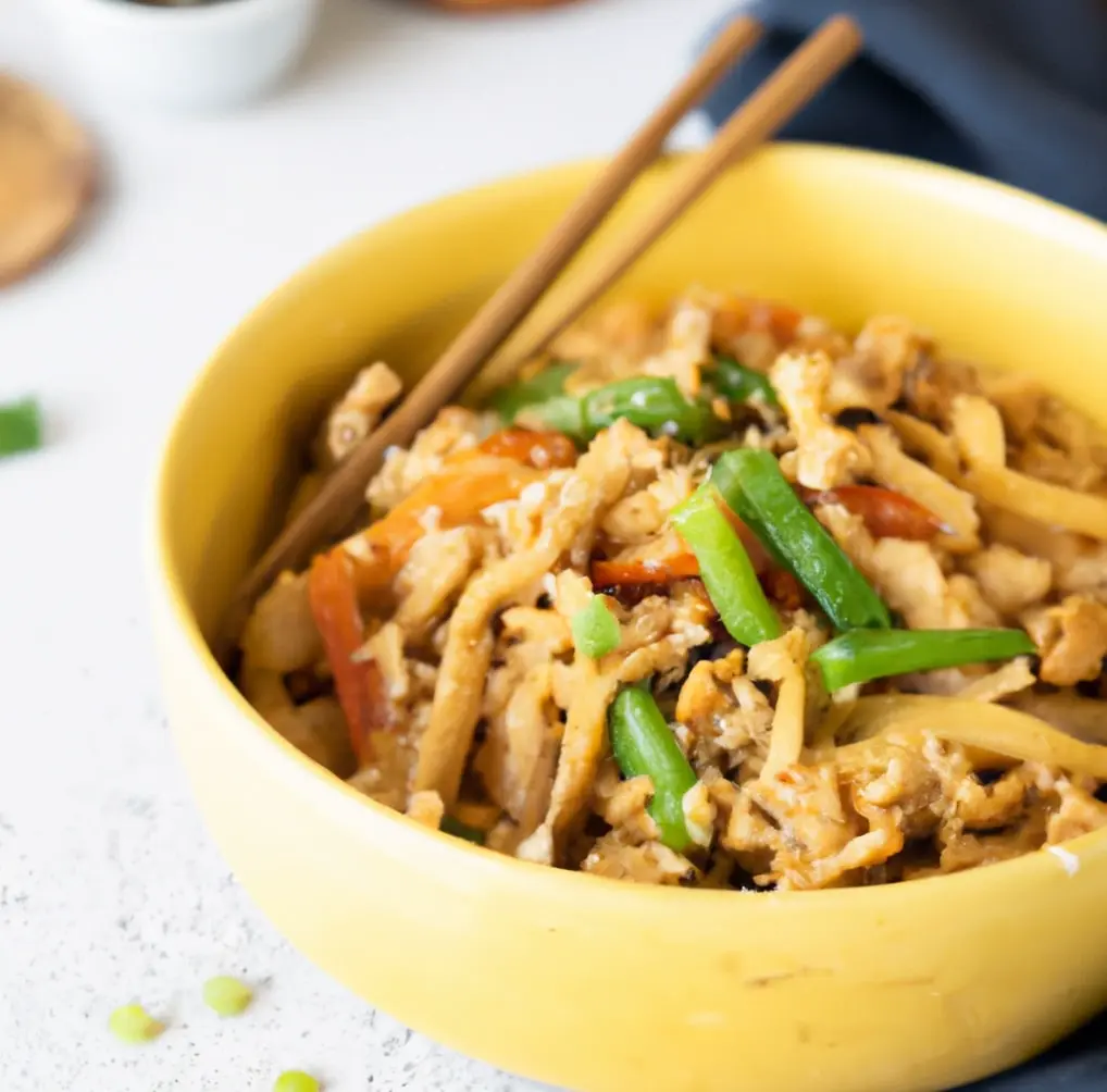 Makaron azjatycki z jajkiem