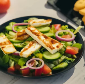 Sałatka z grillowanym halloumi